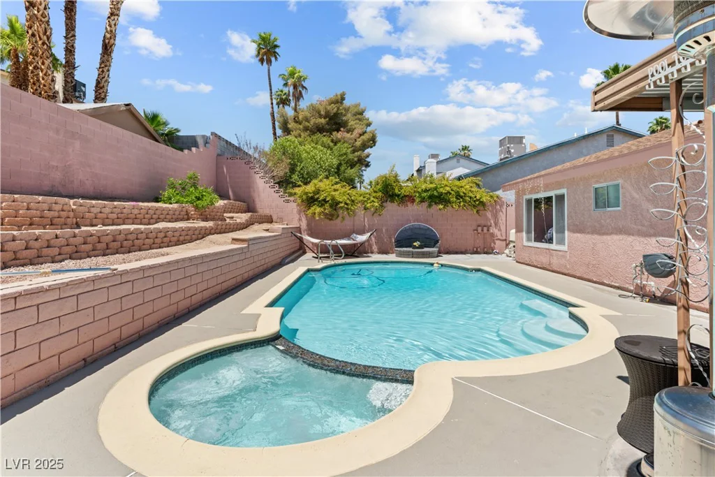 4115 Ridgewood, Las Vegas, NV 89120