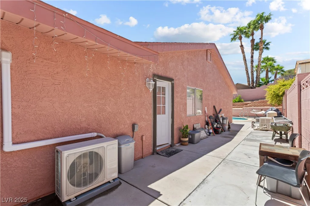 4115 Ridgewood, Las Vegas, NV 89120