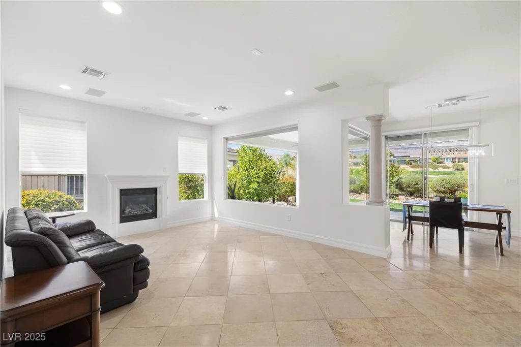 5067 Pensier, Las Vegas, NV 89135