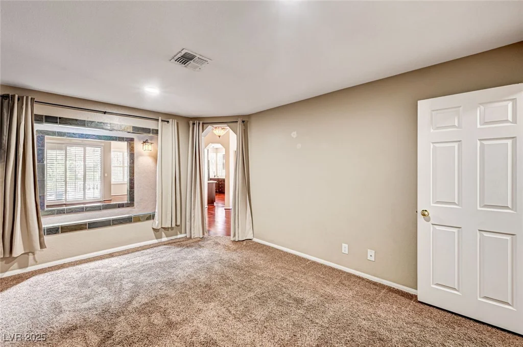 2832 Cape Hope, Las Vegas, NV 89121