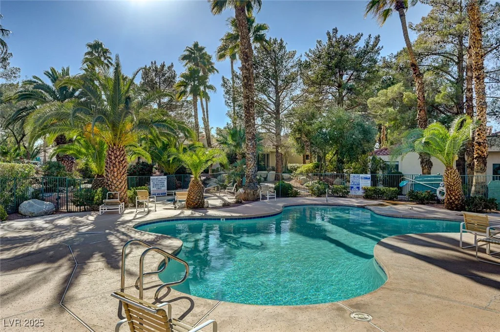2832 Cape Hope, Las Vegas, NV 89121