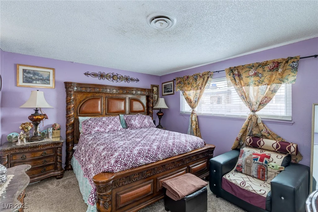 604 Torrey Pines, Las Vegas, NV 89107
