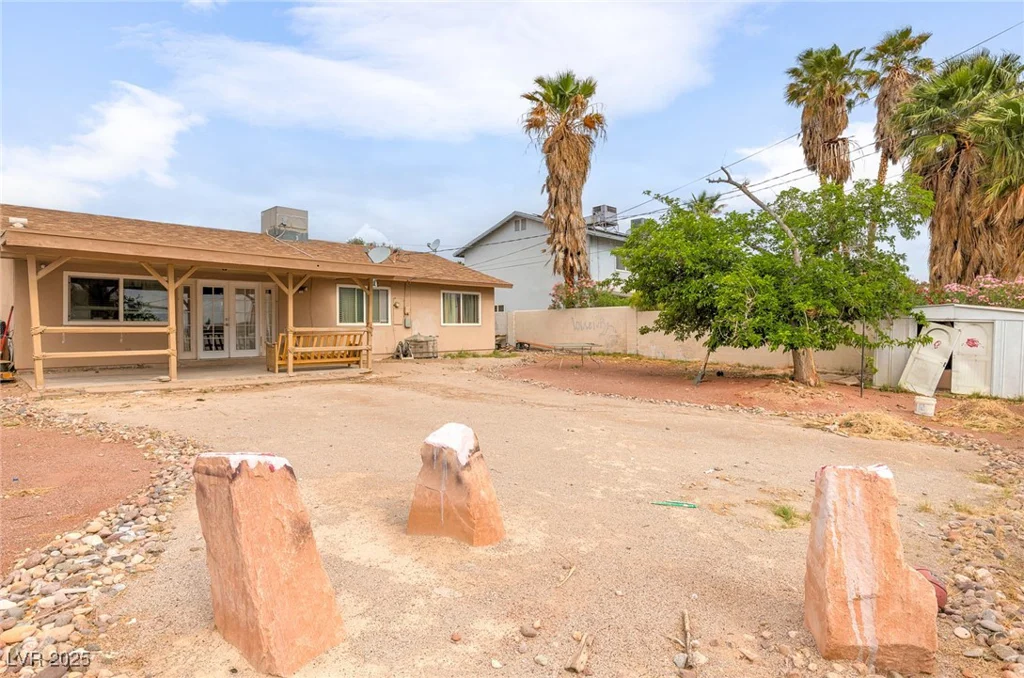 604 Torrey Pines, Las Vegas, NV 89107
