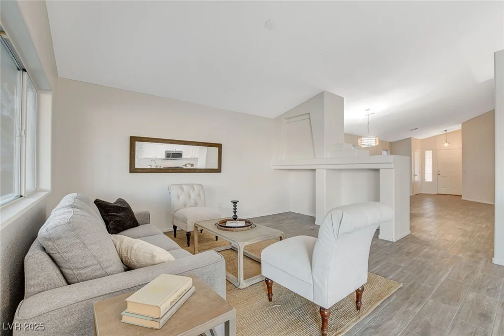 4331 Golden Palomino, North Las Vegas, NV 89032