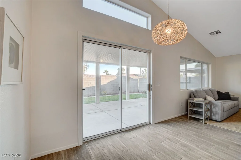 4331 Golden Palomino, North Las Vegas, NV 89032