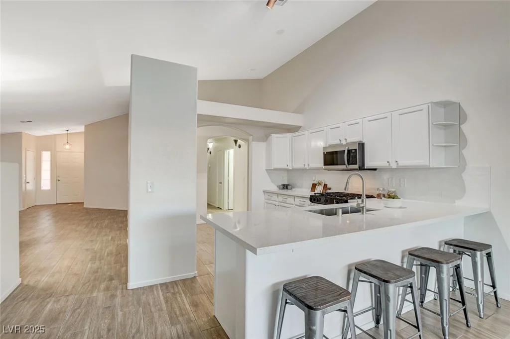 4331 Golden Palomino, North Las Vegas, NV 89032