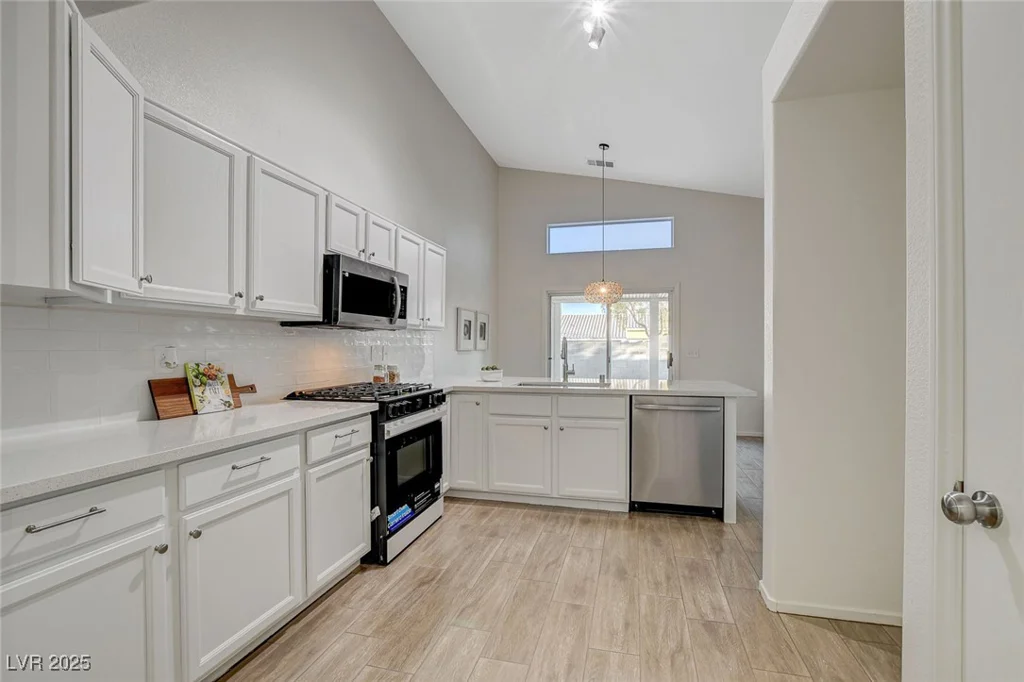 4331 Golden Palomino, North Las Vegas, NV 89032