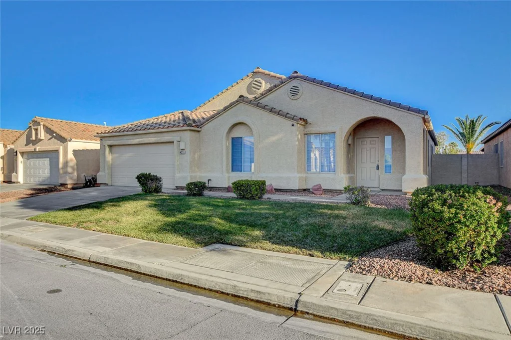 4331 Golden Palomino, North Las Vegas, NV 89032