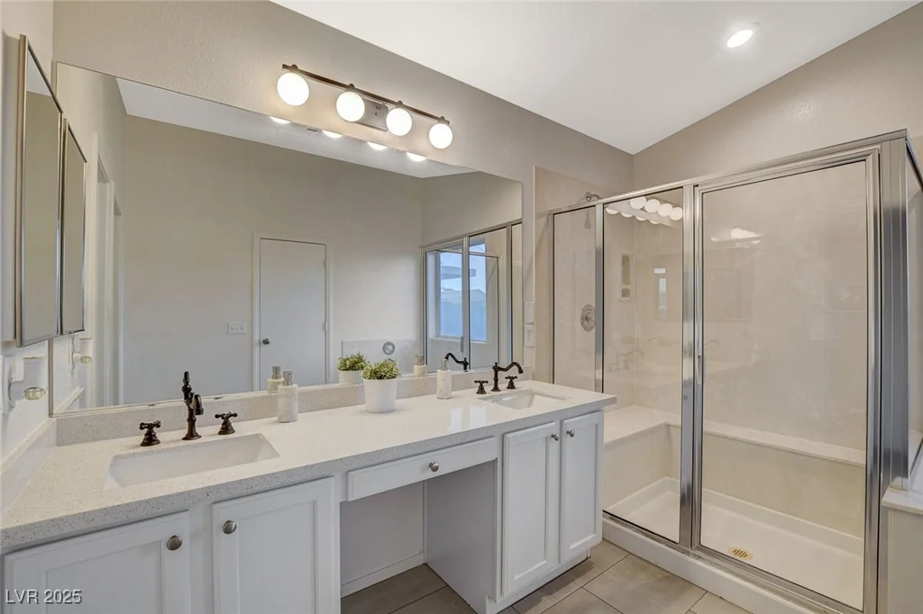 4331 Golden Palomino, North Las Vegas, NV 89032