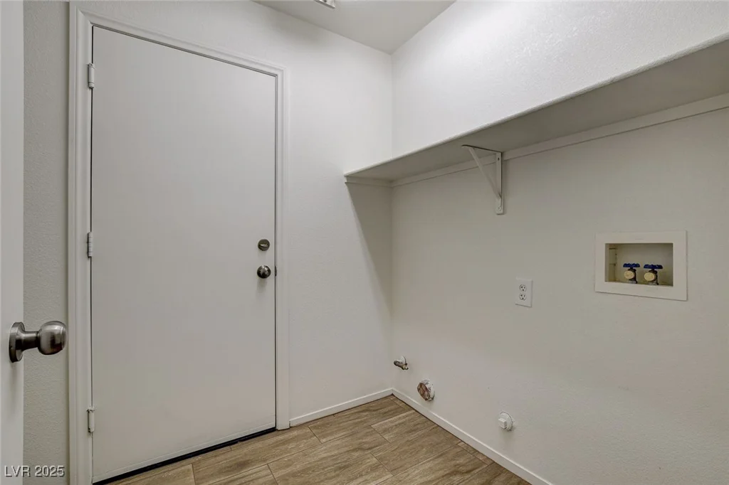 4331 Golden Palomino, North Las Vegas, NV 89032