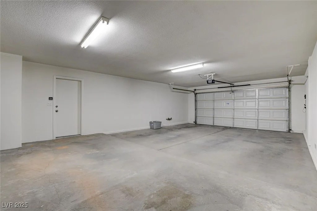 4331 Golden Palomino, North Las Vegas, NV 89032