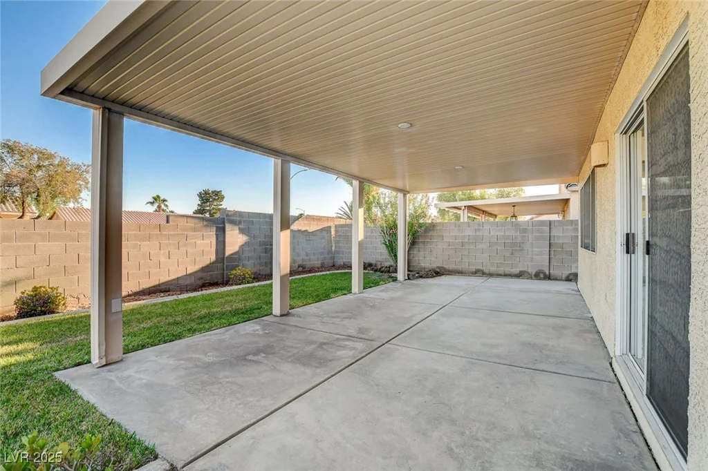 4331 Golden Palomino, North Las Vegas, NV 89032