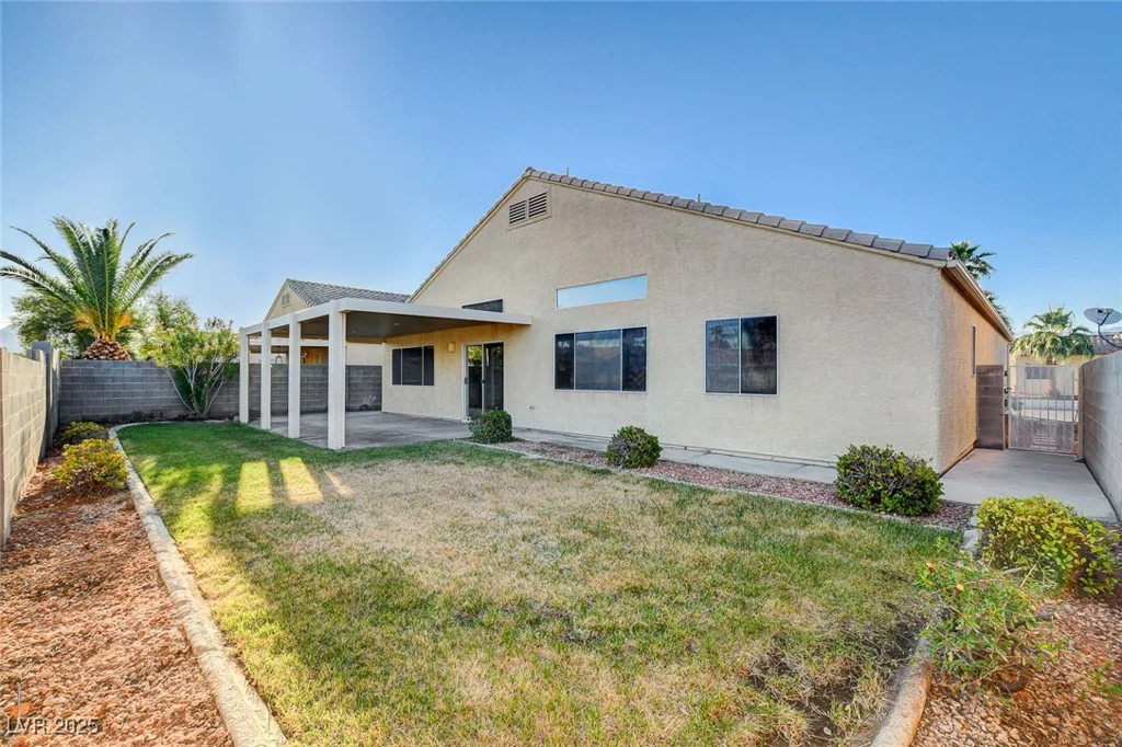 4331 Golden Palomino, North Las Vegas, NV 89032