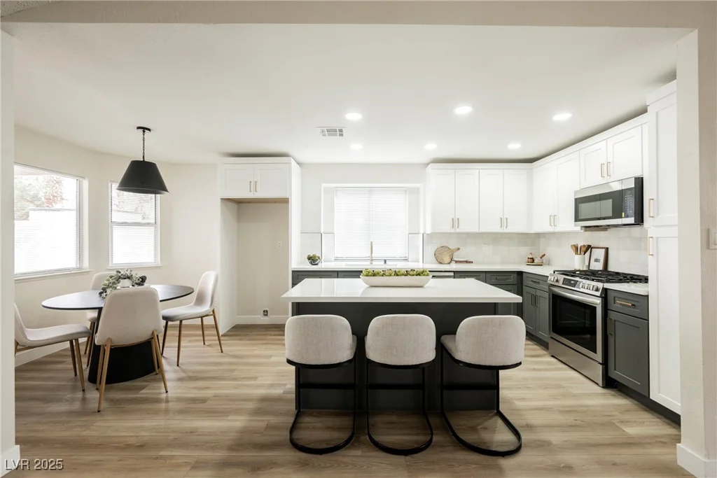8757 Beluga, Las Vegas, NV 89117