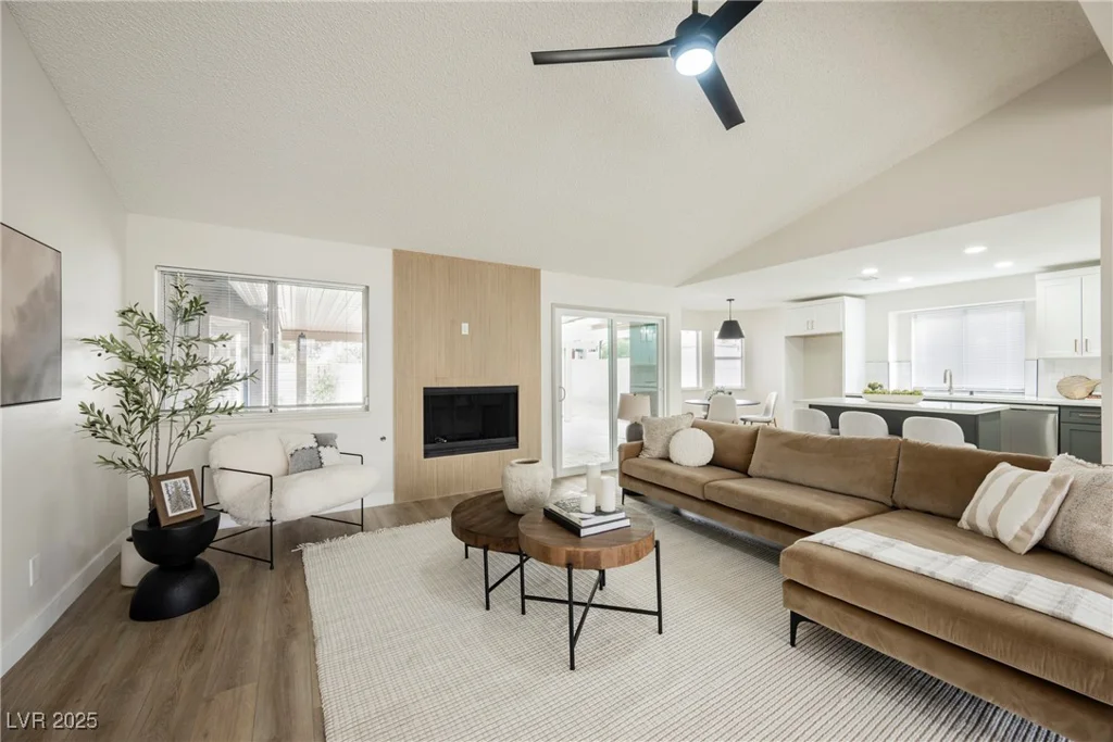 8757 Beluga, Las Vegas, NV 89117