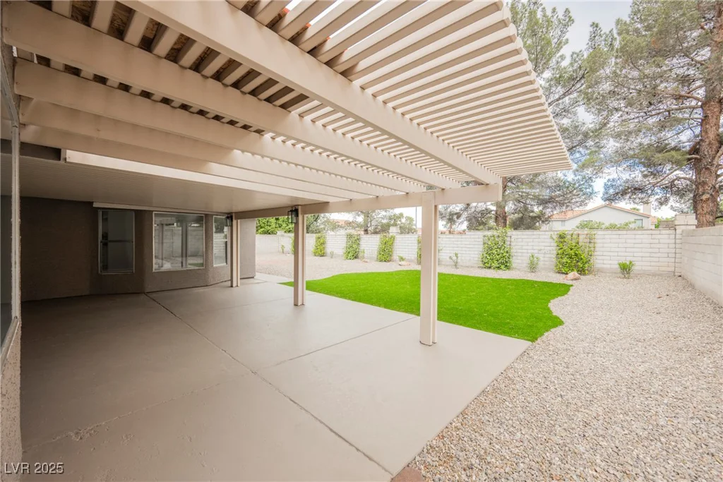 8757 Beluga, Las Vegas, NV 89117