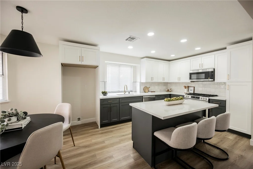 8757 Beluga, Las Vegas, NV 89117