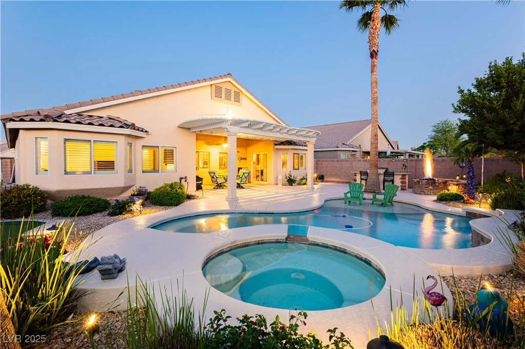 10243 Cowboys Dream, Las Vegas, NV 89131