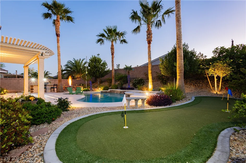 10243 Cowboys Dream, Las Vegas, NV 89131