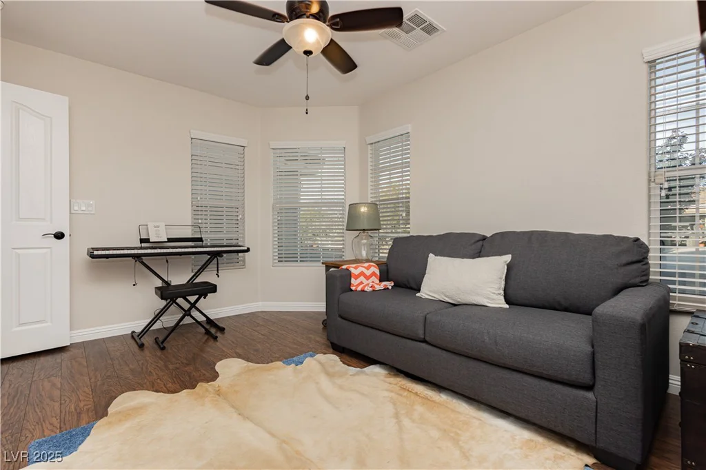 10243 Cowboys Dream, Las Vegas, NV 89131