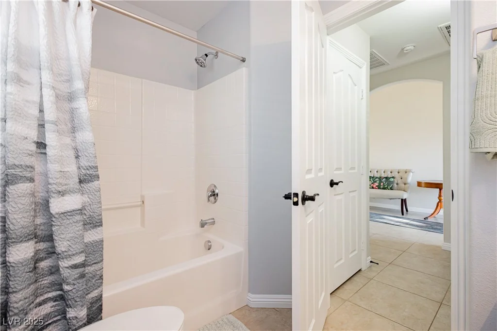 10243 Cowboys Dream, Las Vegas, NV 89131