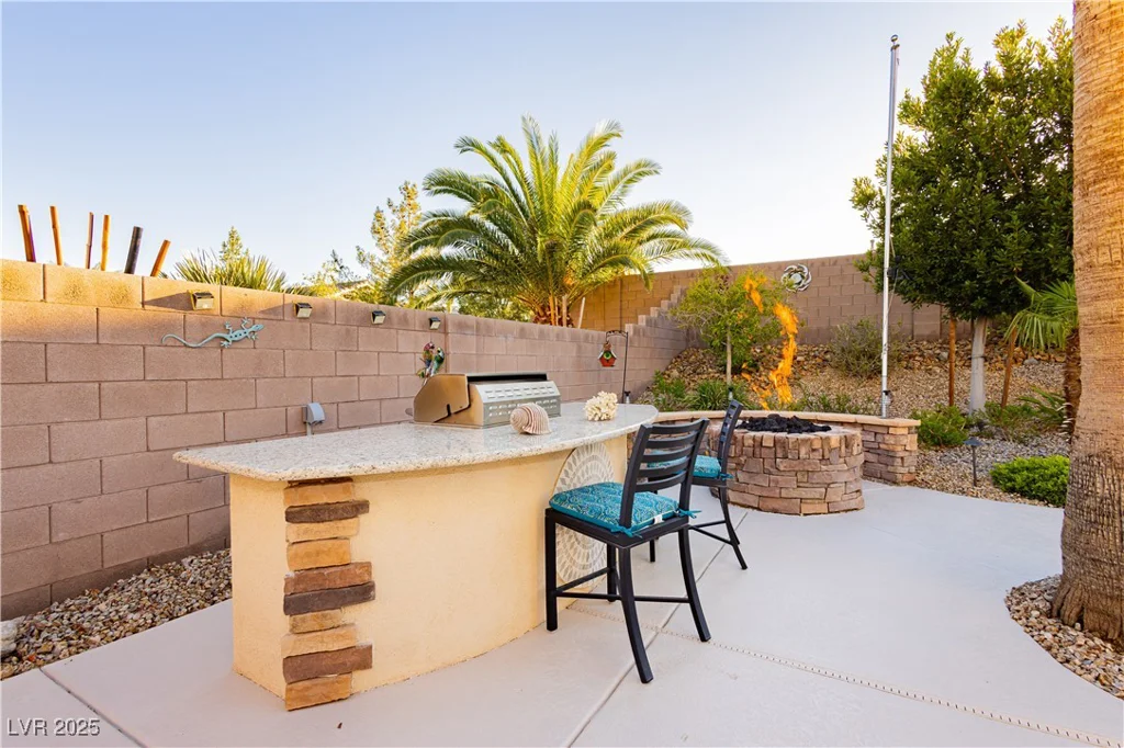 10243 Cowboys Dream, Las Vegas, NV 89131