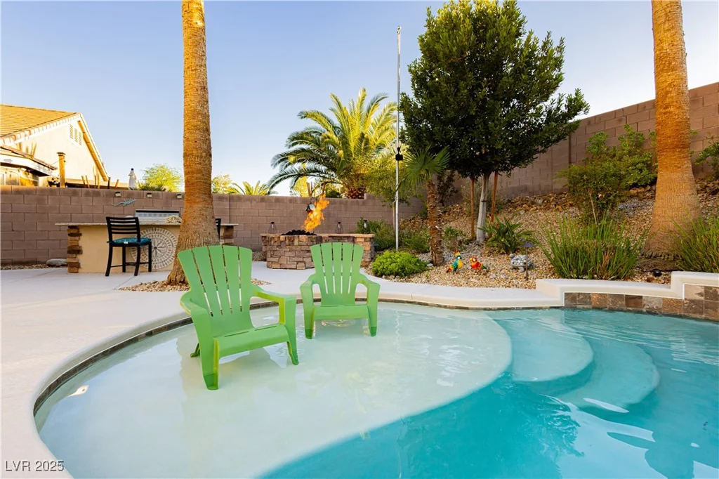 10243 Cowboys Dream, Las Vegas, NV 89131