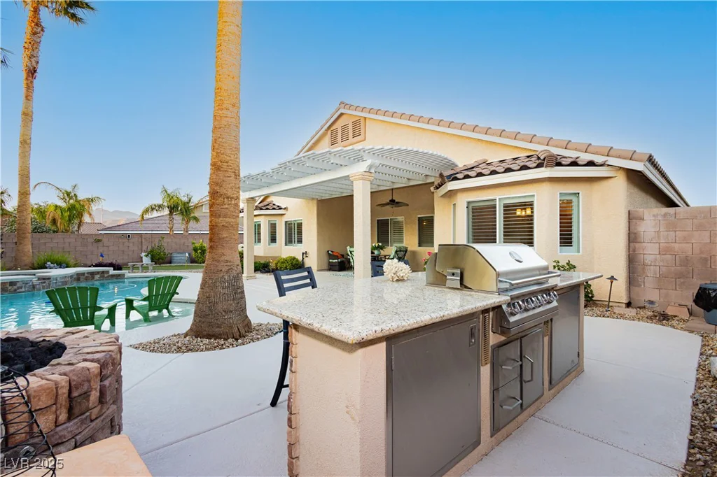 10243 Cowboys Dream, Las Vegas, NV 89131