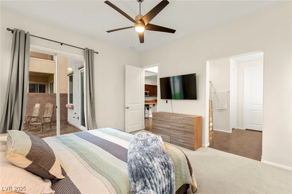 1887 Hollywell, Las Vegas, NV 89135