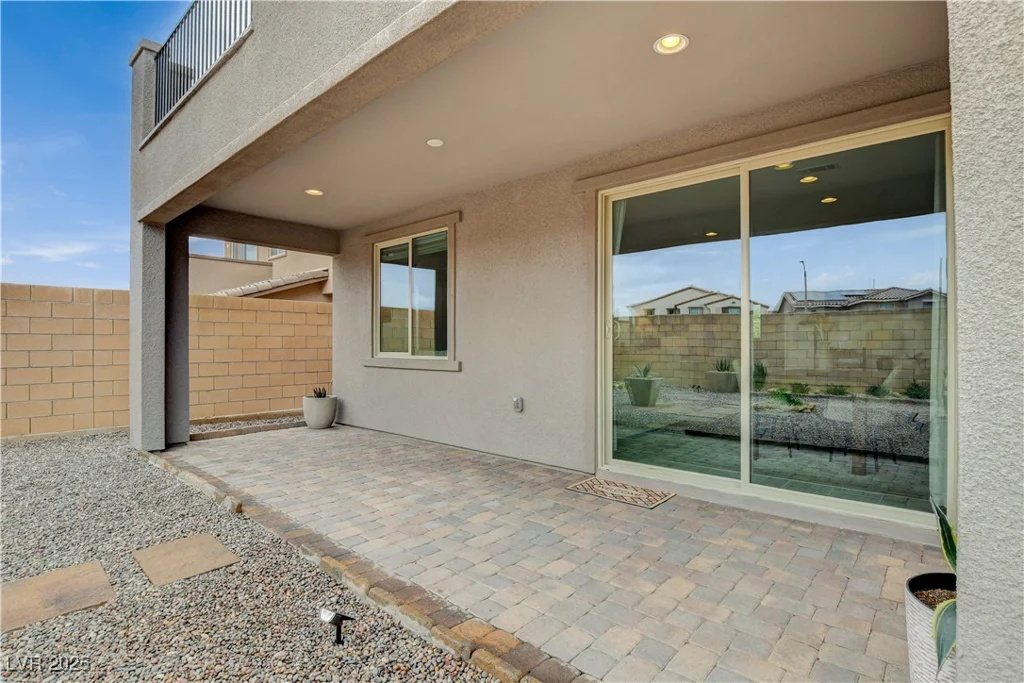 8801 Trotternish Ridge, Las Vegas, NV 89166