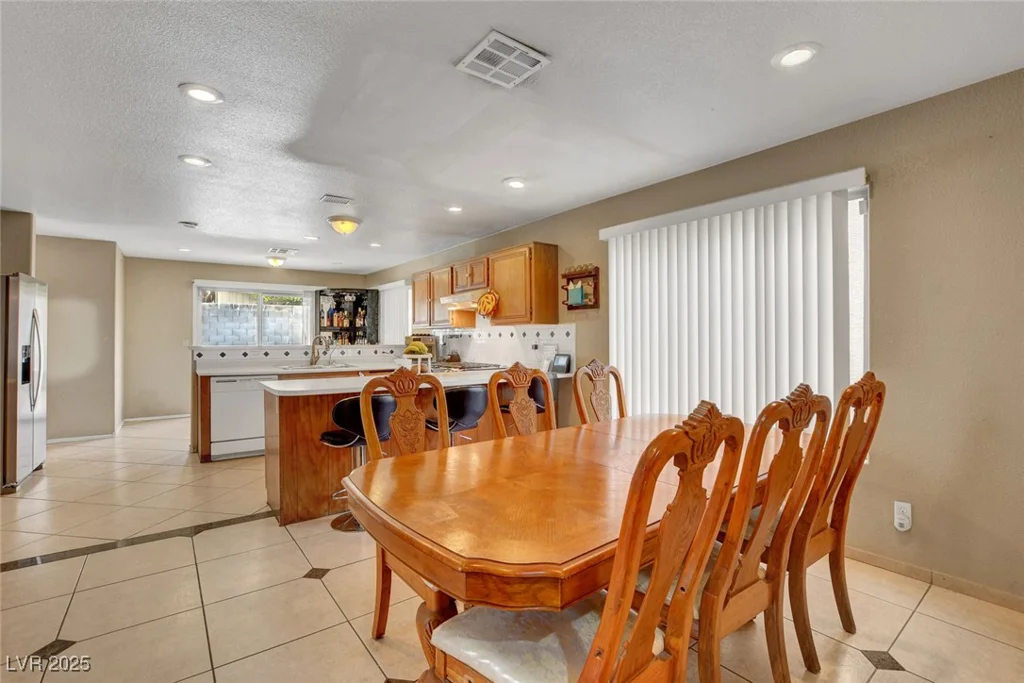 4008 Lighthouse, Las Vegas, NV 89110
