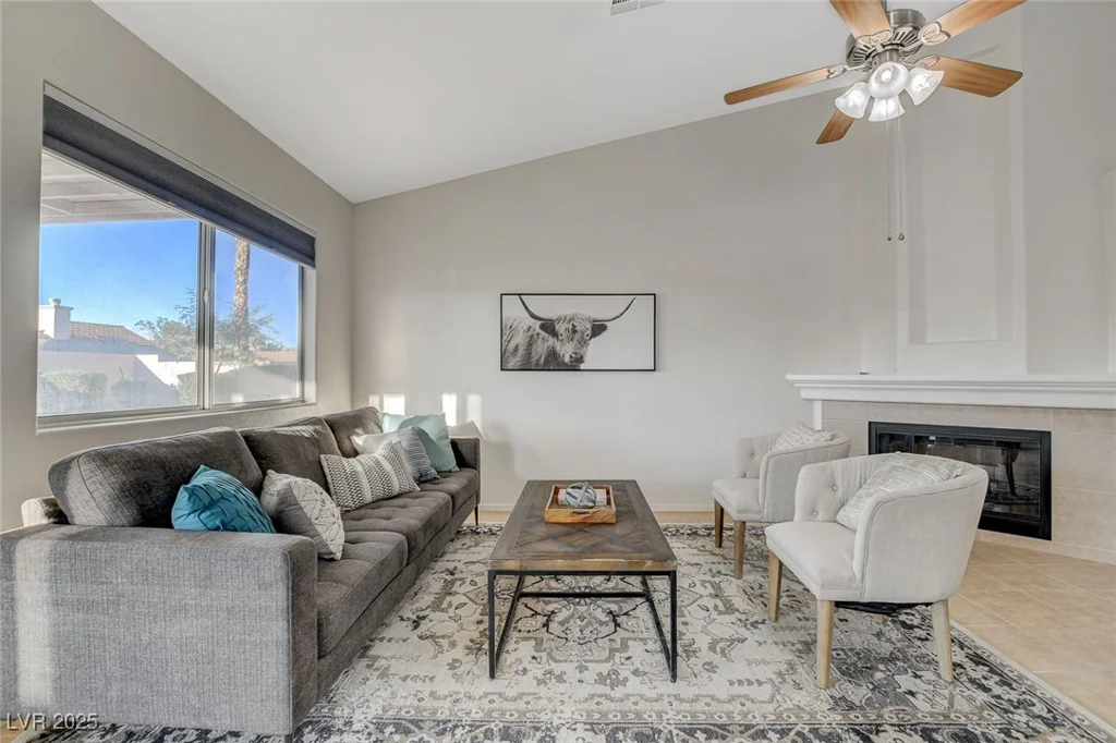832 Seco Verde, Henderson, NV 89015