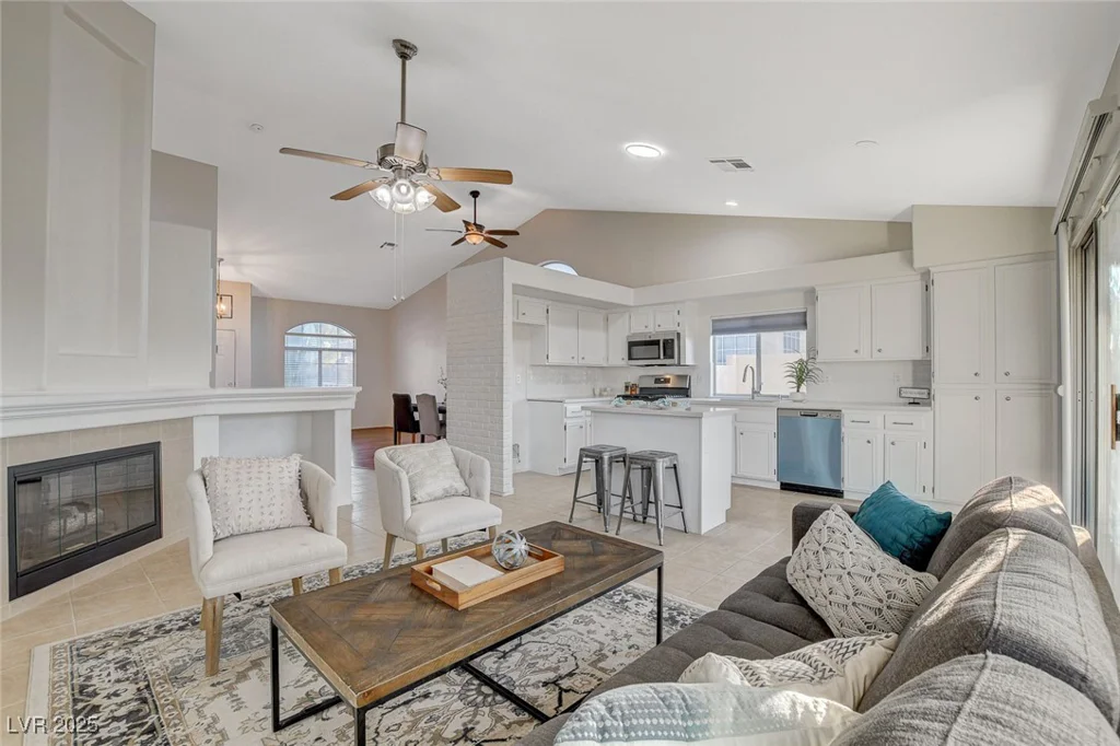 832 Seco Verde, Henderson, NV 89015