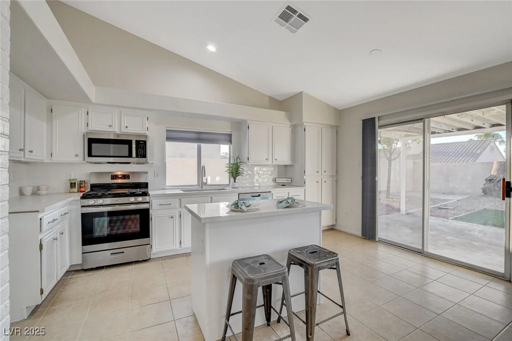 832 Seco Verde, Henderson, NV 89015