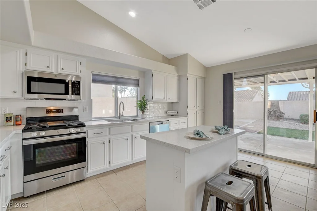 832 Seco Verde, Henderson, NV 89015
