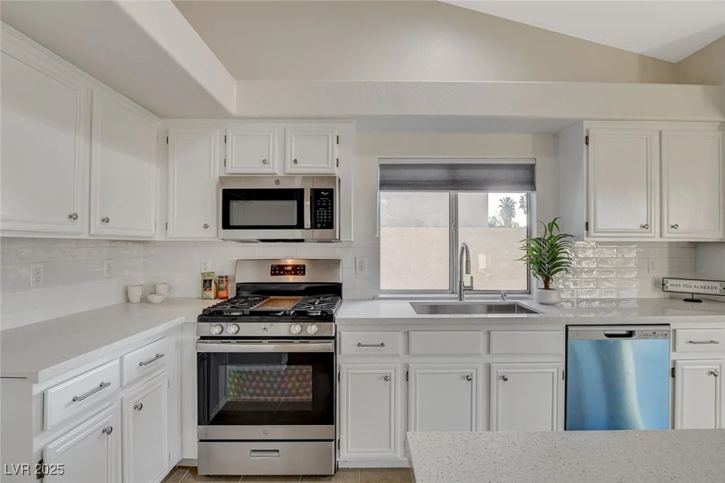 832 Seco Verde, Henderson, NV 89015
