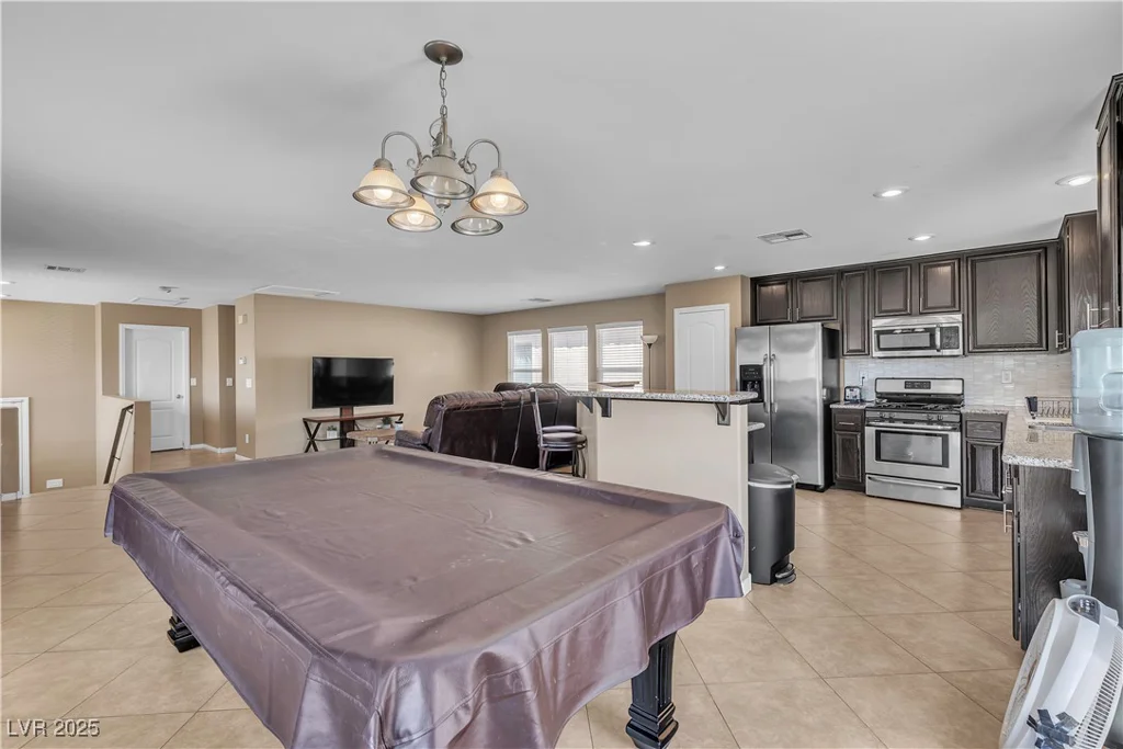 9541 Vast Valley, Las Vegas, NV 89148