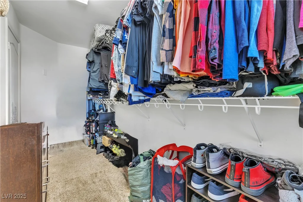 9541 Vast Valley, Las Vegas, NV 89148