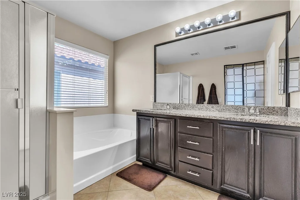 9541 Vast Valley, Las Vegas, NV 89148