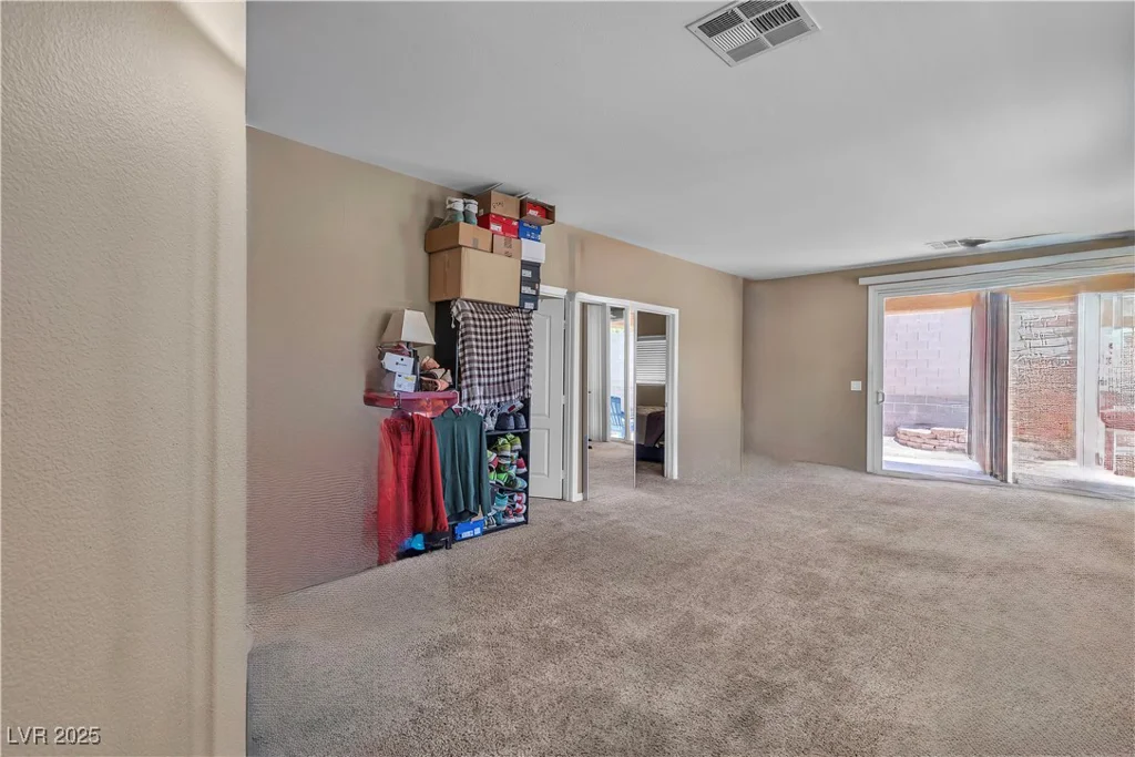 9541 Vast Valley, Las Vegas, NV 89148