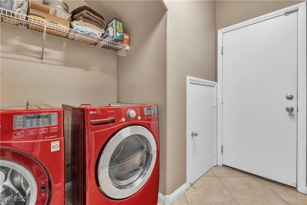 9541 Vast Valley, Las Vegas, NV 89148