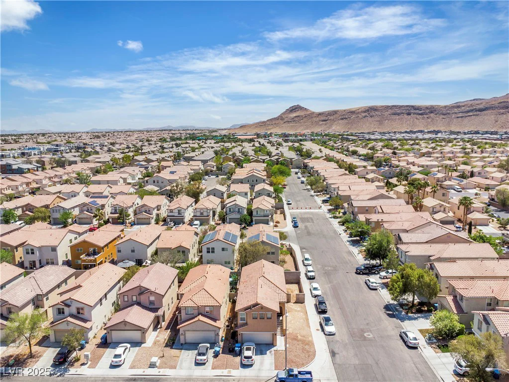 9541 Vast Valley, Las Vegas, NV 89148