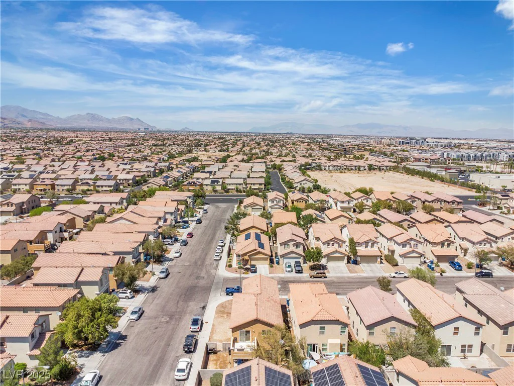 9541 Vast Valley, Las Vegas, NV 89148