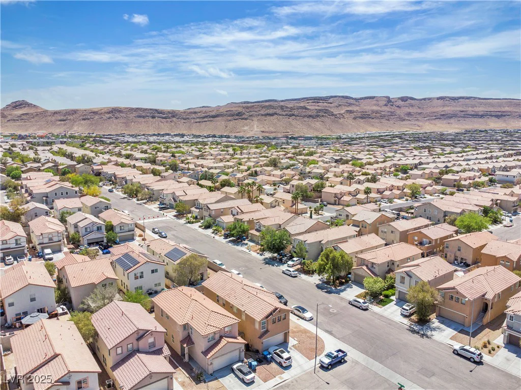 9541 Vast Valley, Las Vegas, NV 89148
