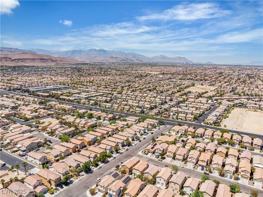 9541 Vast Valley, Las Vegas, NV 89148