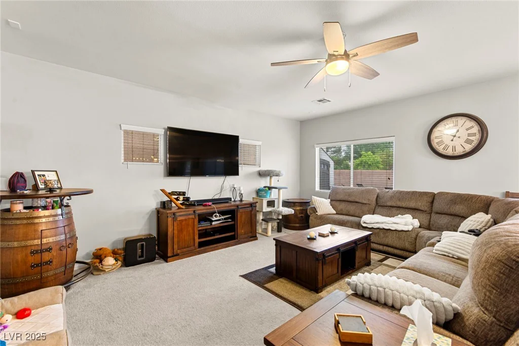 6624 Jade Jaguar, North Las Vegas, NV 89086