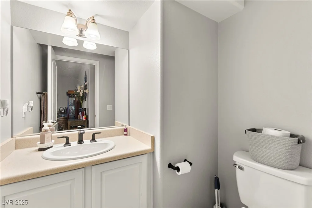 6624 Jade Jaguar, North Las Vegas, NV 89086
