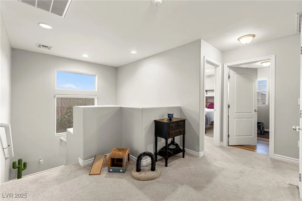 6624 Jade Jaguar, North Las Vegas, NV 89086