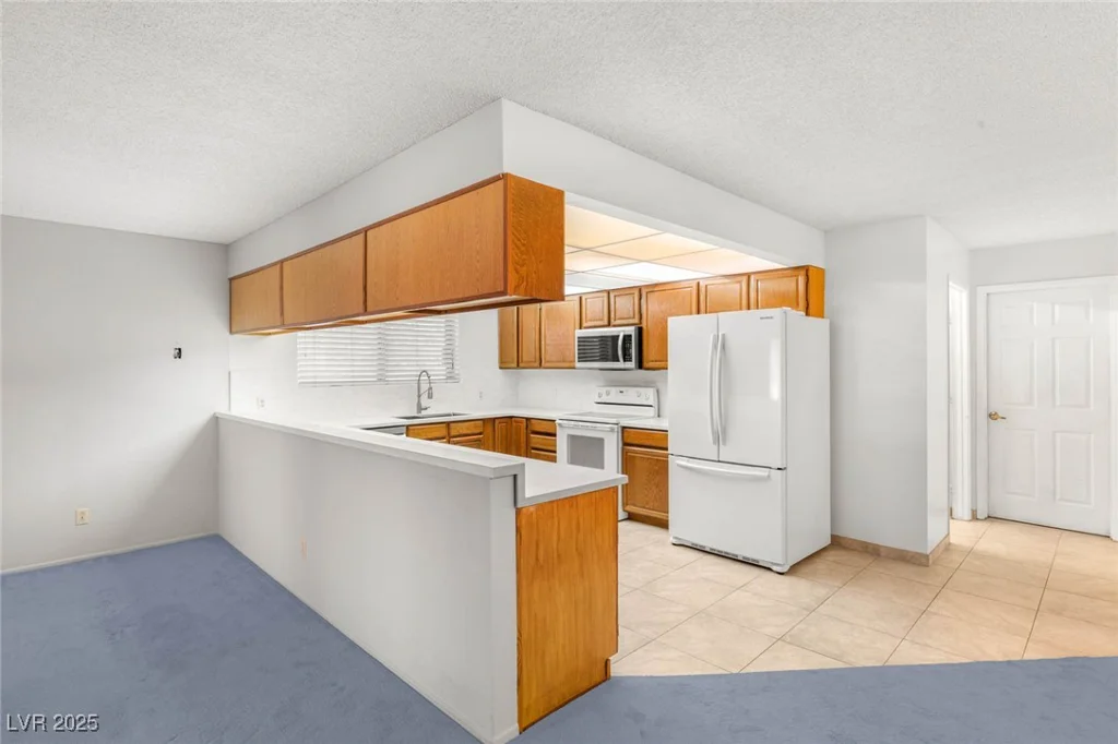 5085 Raven, Las Vegas, NV 89139