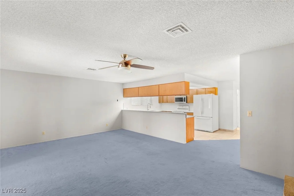 5085 Raven, Las Vegas, NV 89139